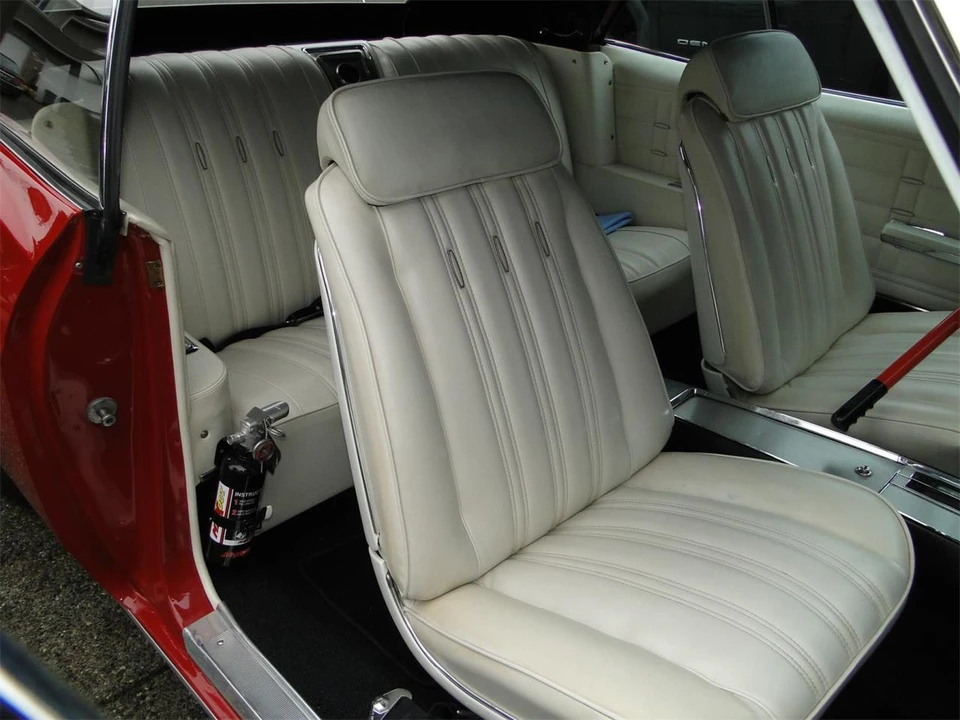 1966 Chevrolet Impala SS 4th Gen - Image 17 of 31