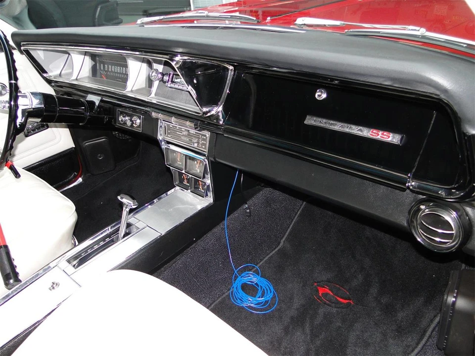 1966 Chevrolet Impala SS 4th Gen - Image 21 of 31