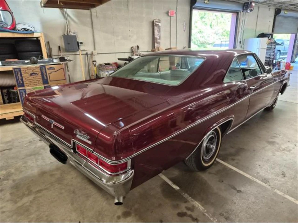 1966 Chevrolet Impala SS 4th Gen - Image 2 of 16