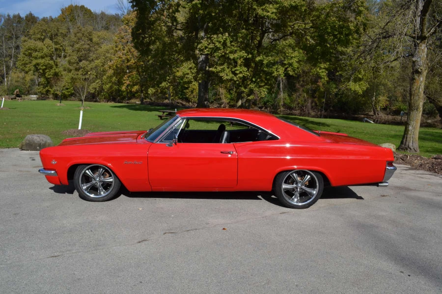 1966 Chevrolet Impala 4th Gen - Image 2 of 9