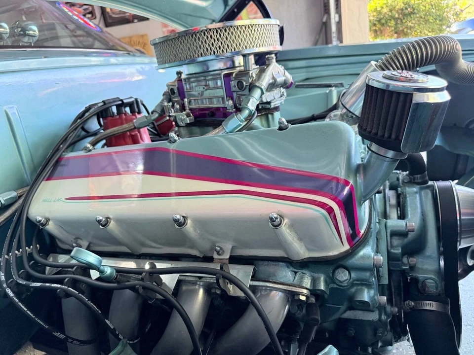 1966 Chevrolet Impala SS 4th Gen - Image 24 of 31