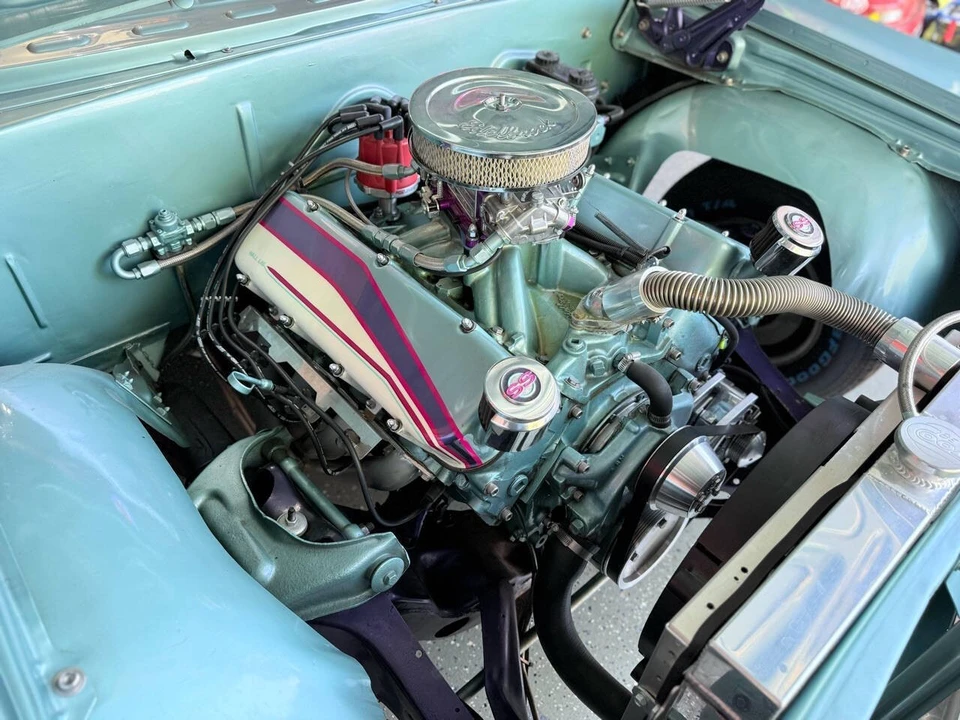 1966 Chevrolet Impala SS 4th Gen - Image 21 of 31