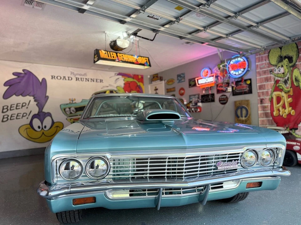1966 Chevrolet Impala SS 4th Gen - Image 15 of 31