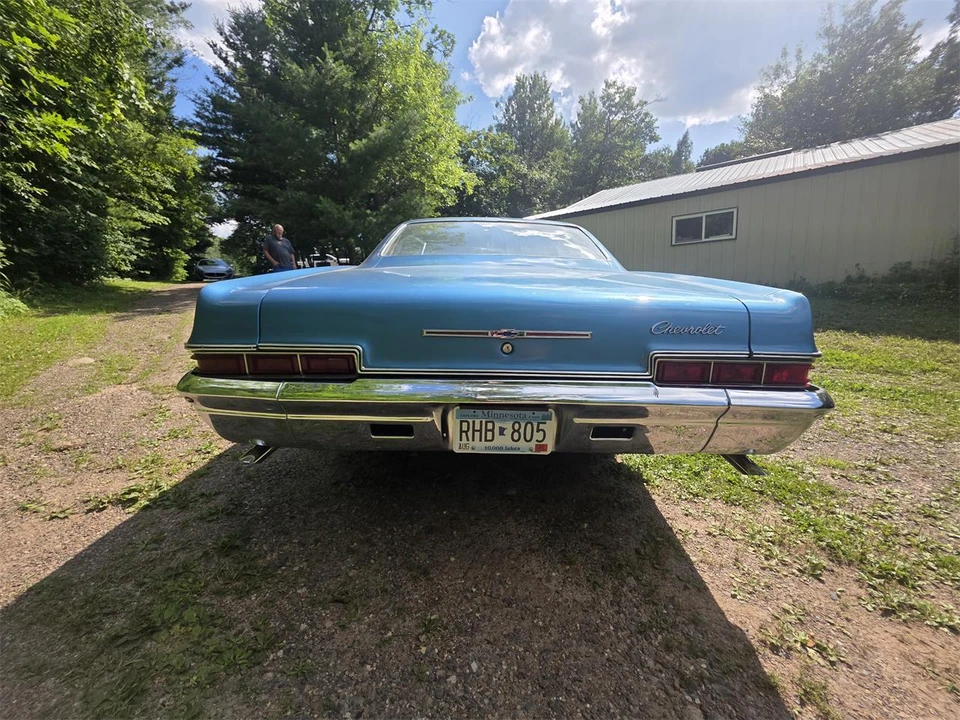 1966 Chevrolet Impala SS 4th Gen - Image 6 of 31