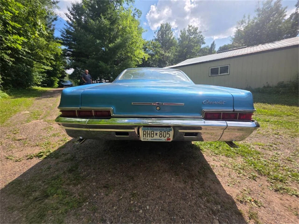 1966 Chevrolet Impala SS 4th Gen - Image 6 of 31