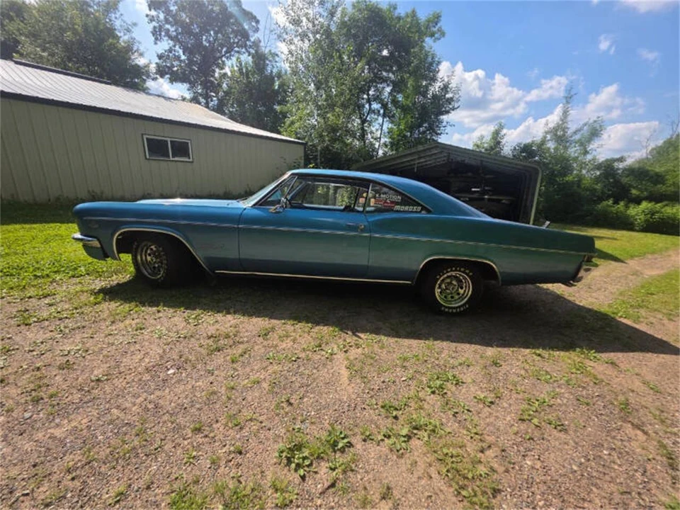 1966 Chevrolet Impala SS 4th Gen - Image 8 of 31