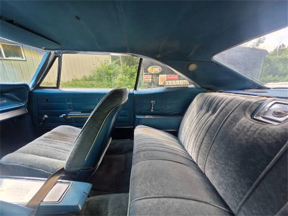 1966 Chevrolet Impala SS 4th Gen - Image 24 of 31