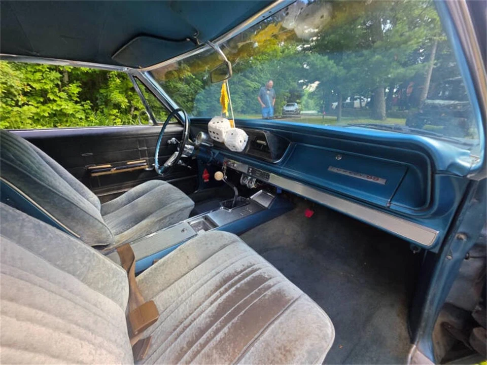 1966 Chevrolet Impala SS 4th Gen - Image 29 of 31