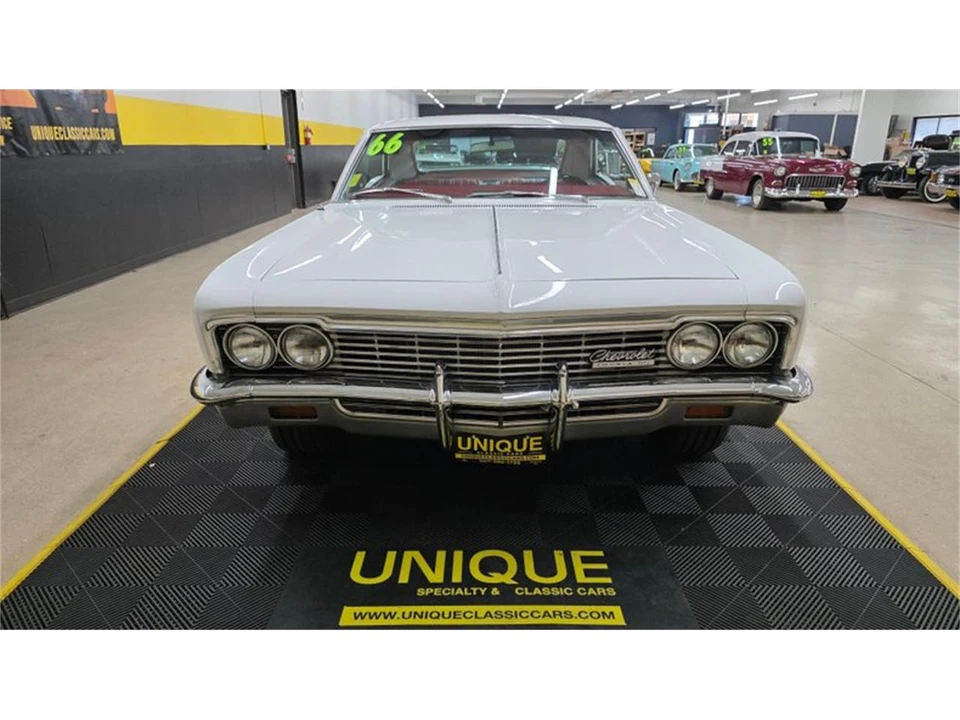 1966 Chevrolet Impala SS 4th Gen - Image 2 of 31