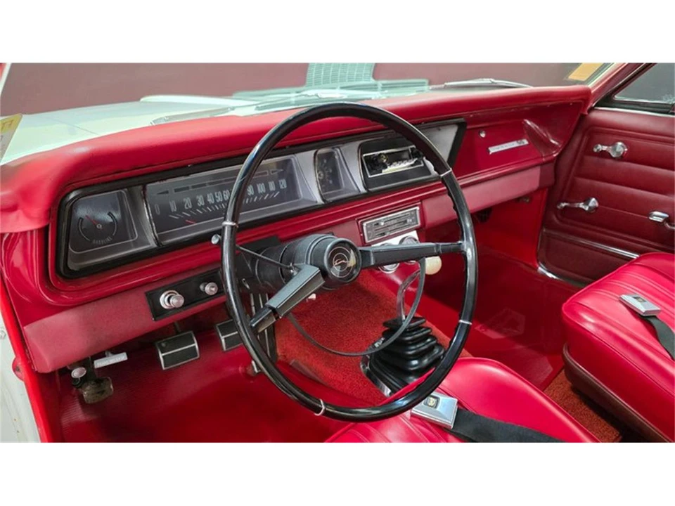 1966 Chevrolet Impala SS 4th Gen - Image 28 of 31