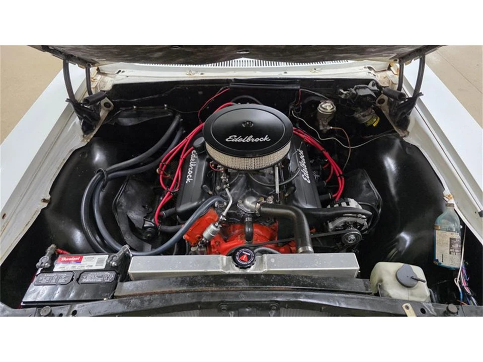 1966 Chevrolet Impala SS 4th Gen - Image 9 of 31