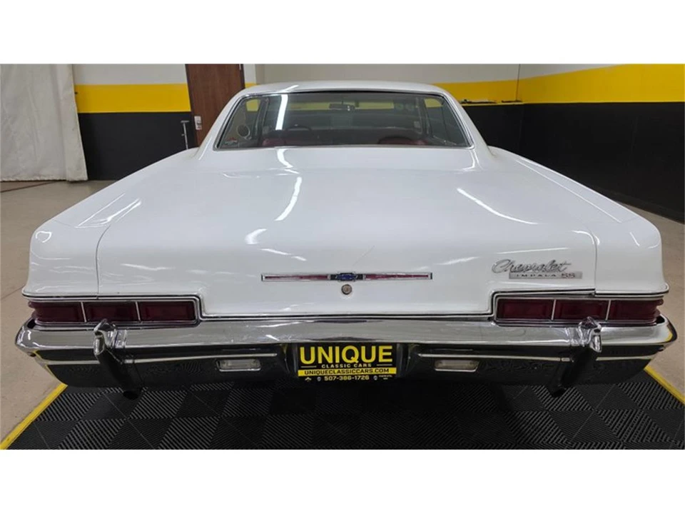 1966 Chevrolet Impala SS 4th Gen - Image 5 of 31