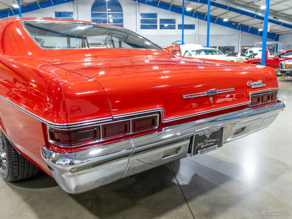 1966 Chevrolet Impala 3rd Gen - Image 14 of 21