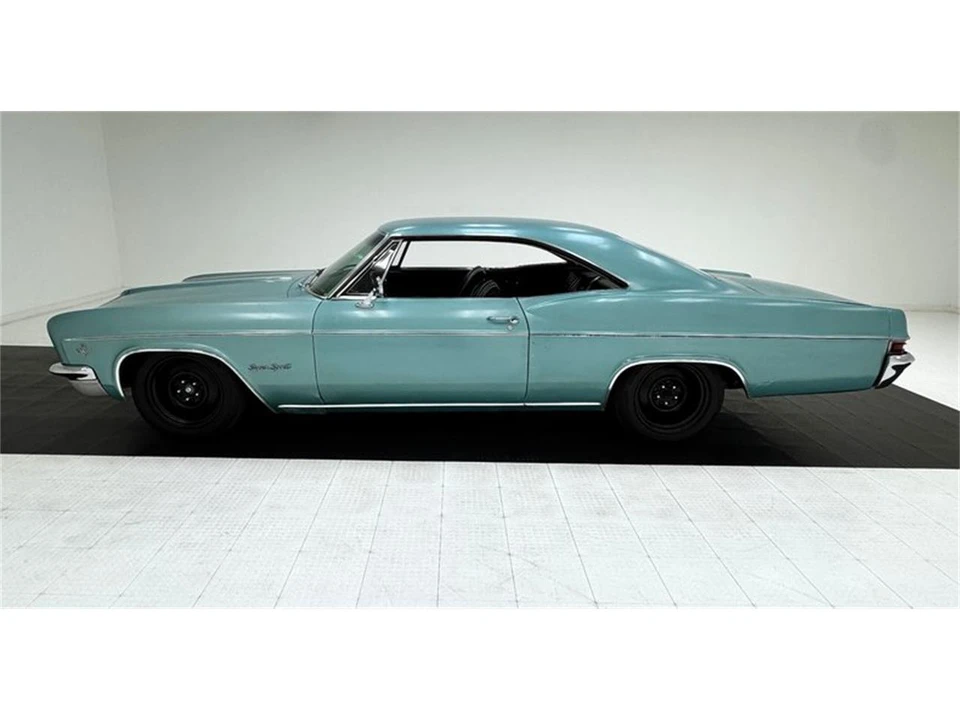 1966 Chevrolet Impala SS 4th Gen - Image 2 of 31