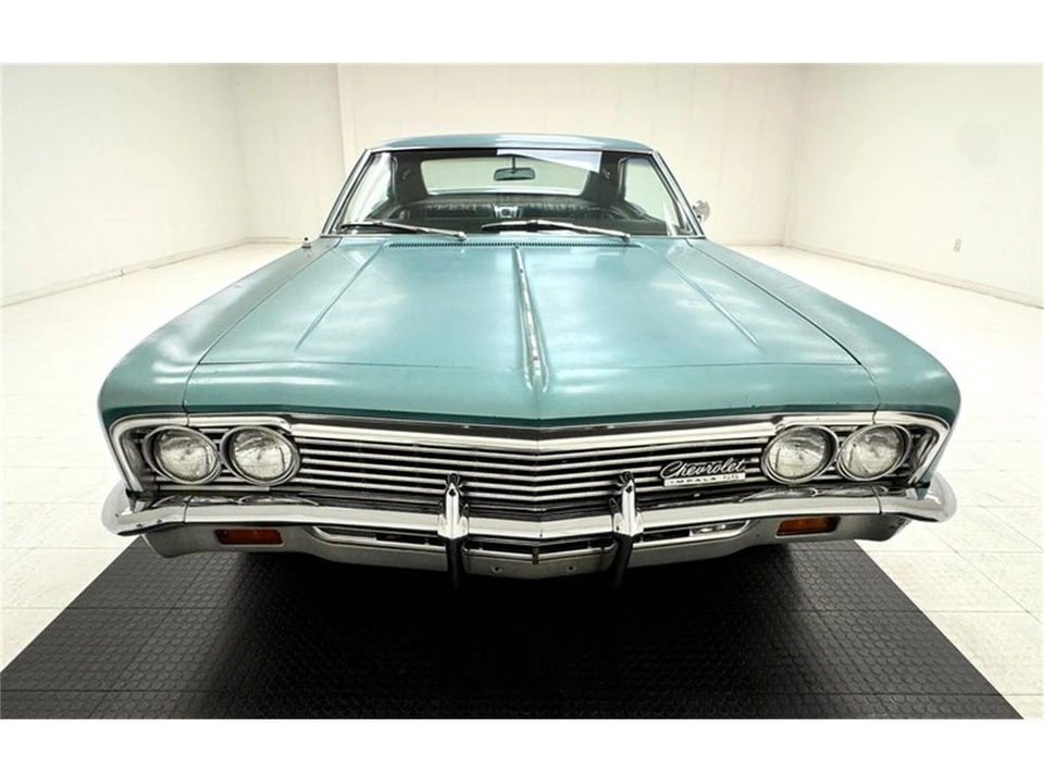1966 Chevrolet Impala SS 4th Gen - Image 8 of 31