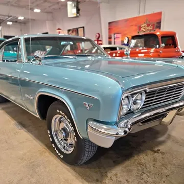 1966 Chevrolet Impala SS 2-dr Sports Coupe