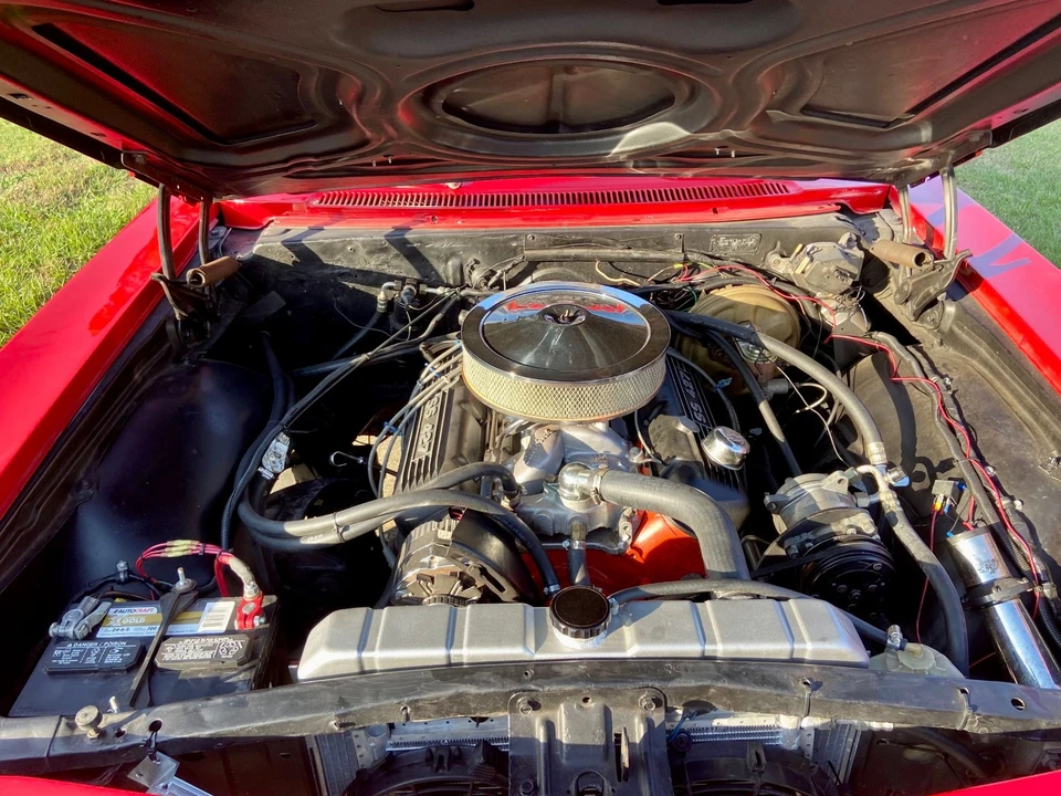 1966 Chevrolet Impala SS 4th Gen - Image 23 of 31