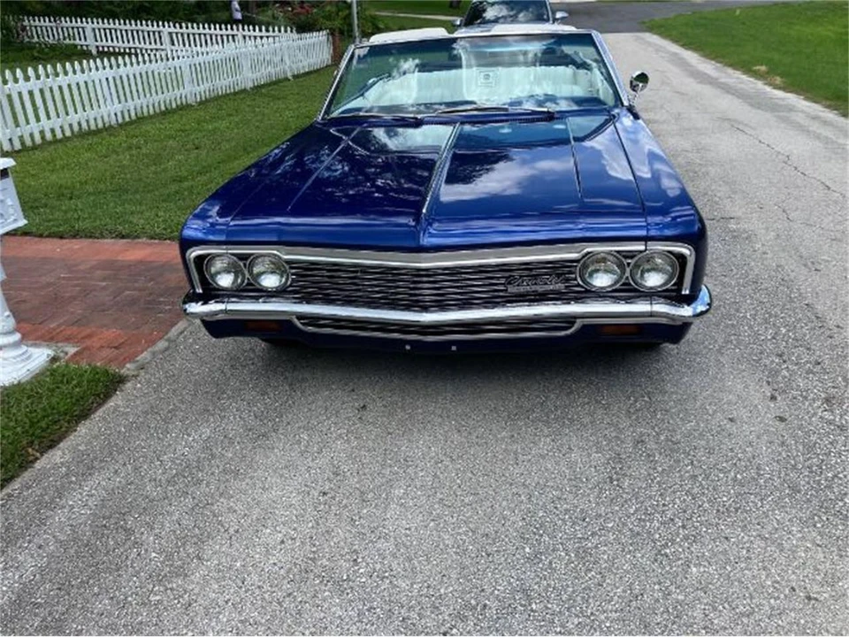 1966 Chevrolet Impala SS 4th Gen - Image 16 of 19