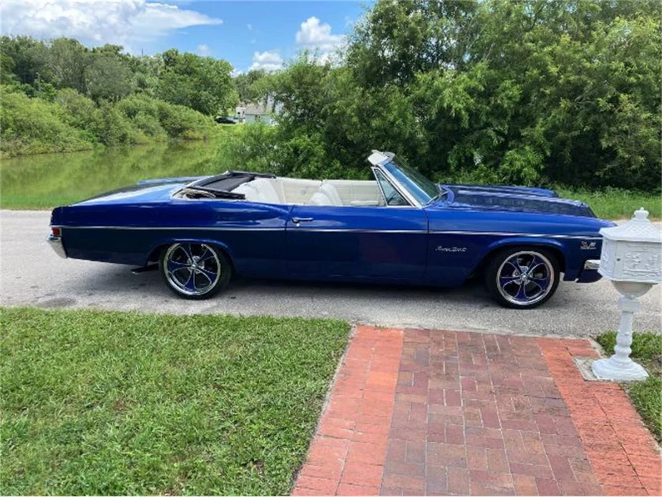 1966 Chevrolet Impala SS 4th Gen - Image 18 of 19