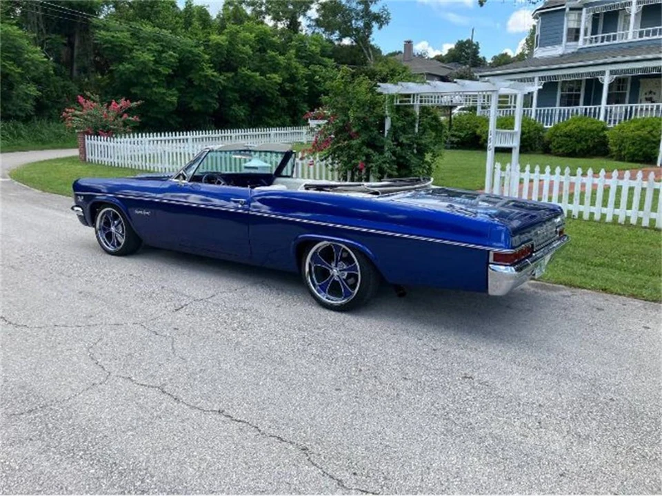 1966 Chevrolet Impala SS 4th Gen - Image 17 of 19