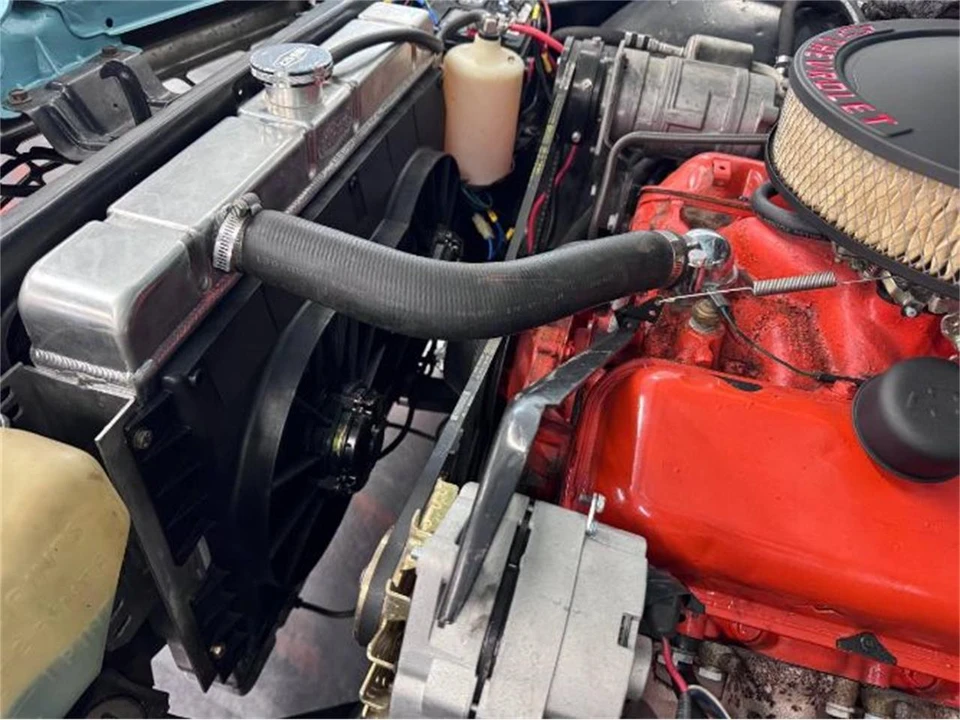 1966 Chevrolet Impala SS 4th Gen - Image 6 of 14