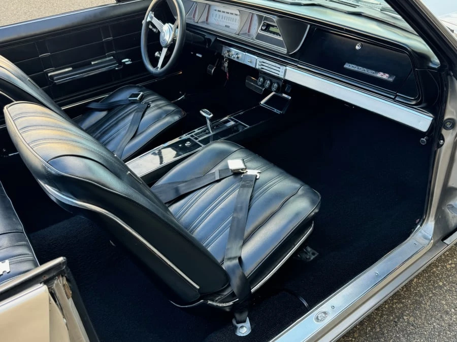 1966 Chevrolet Impala 4th Gen - Image 25 of 31