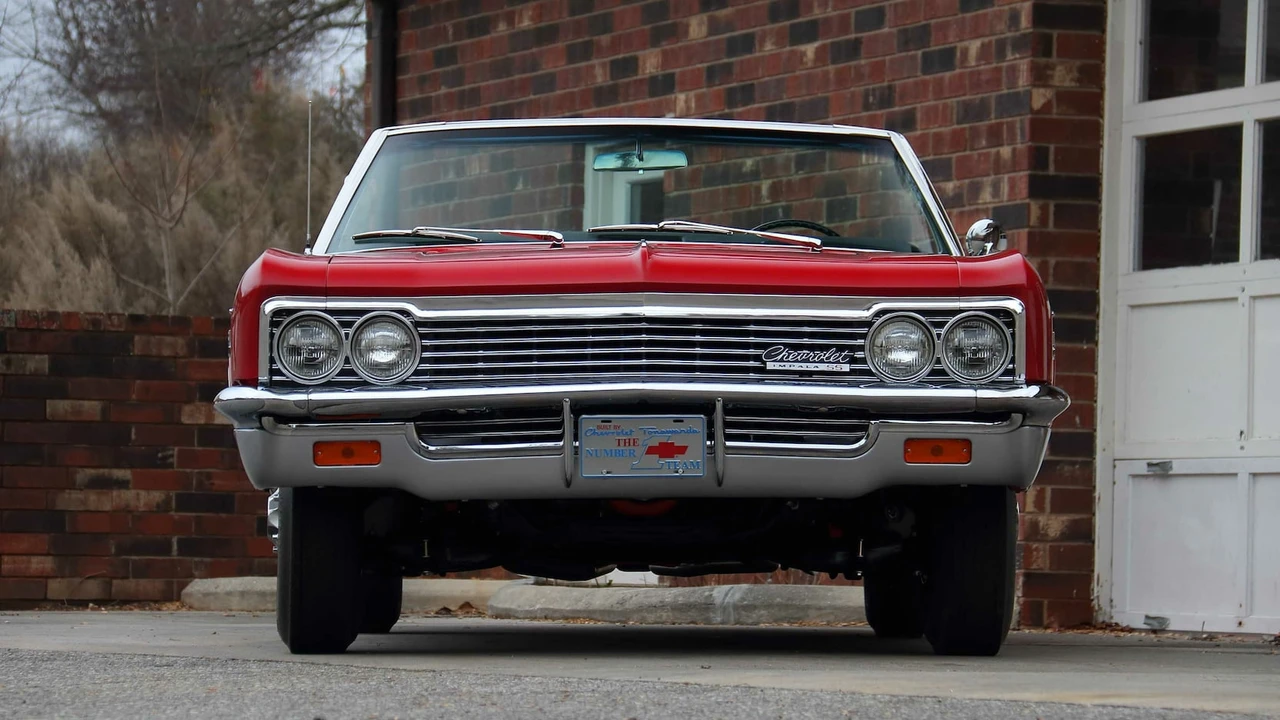 1966 Chevrolet Impala 4th Gen - Image 14 of 23