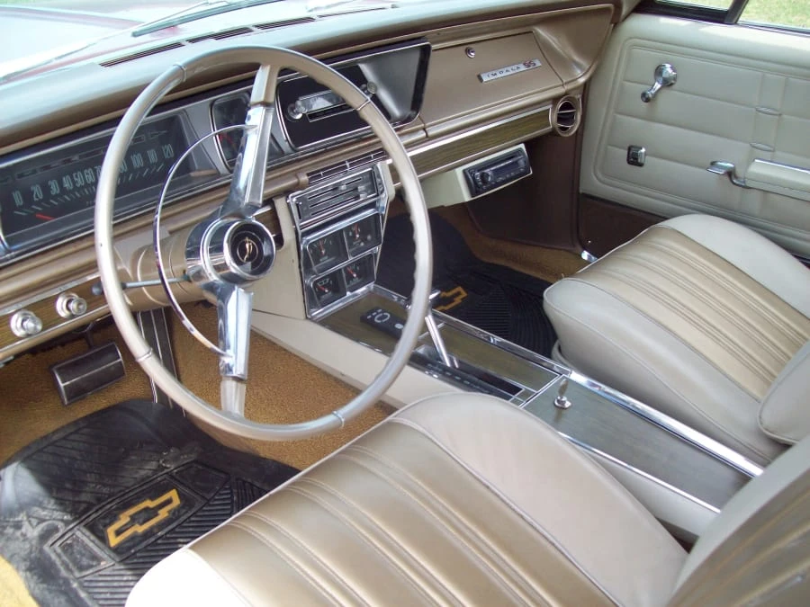 1966 Chevrolet Impala 4th Gen - Image 4 of 9