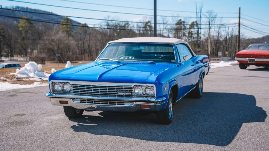1966 Chevrolet Impala SS 4th Gen - Image 8 of 31