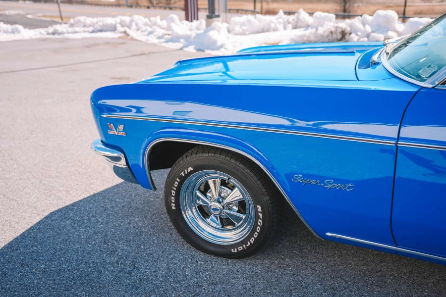 1966 Chevrolet Impala SS 4th Gen - Image 25 of 31