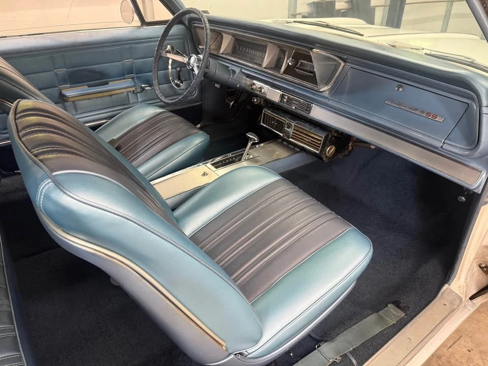 1966 Chevrolet Impala SS 4th Gen - Image 4 of 14