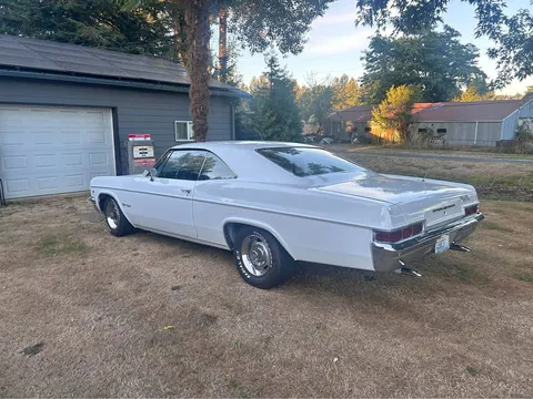 1966 Chevrolet Impala SS