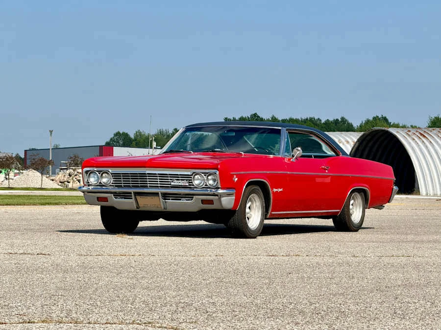 1966 Chevrolet Impala SS 4th Gen - Image 13 of 23