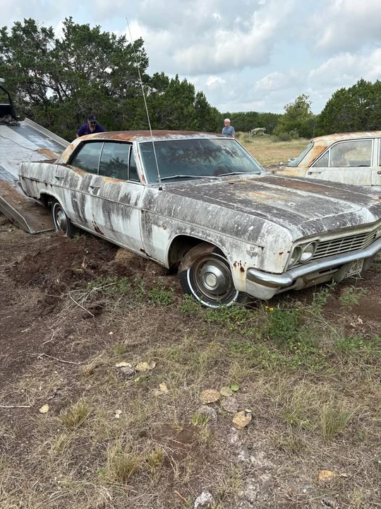 1966 Chevrolet Impala SS 4th Gen - Image 7 of 20