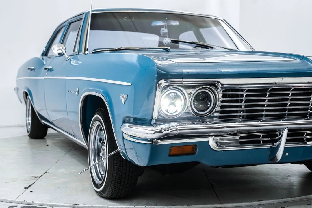 1966 Chevrolet Impala SS 4th Gen - Image 18 of 31