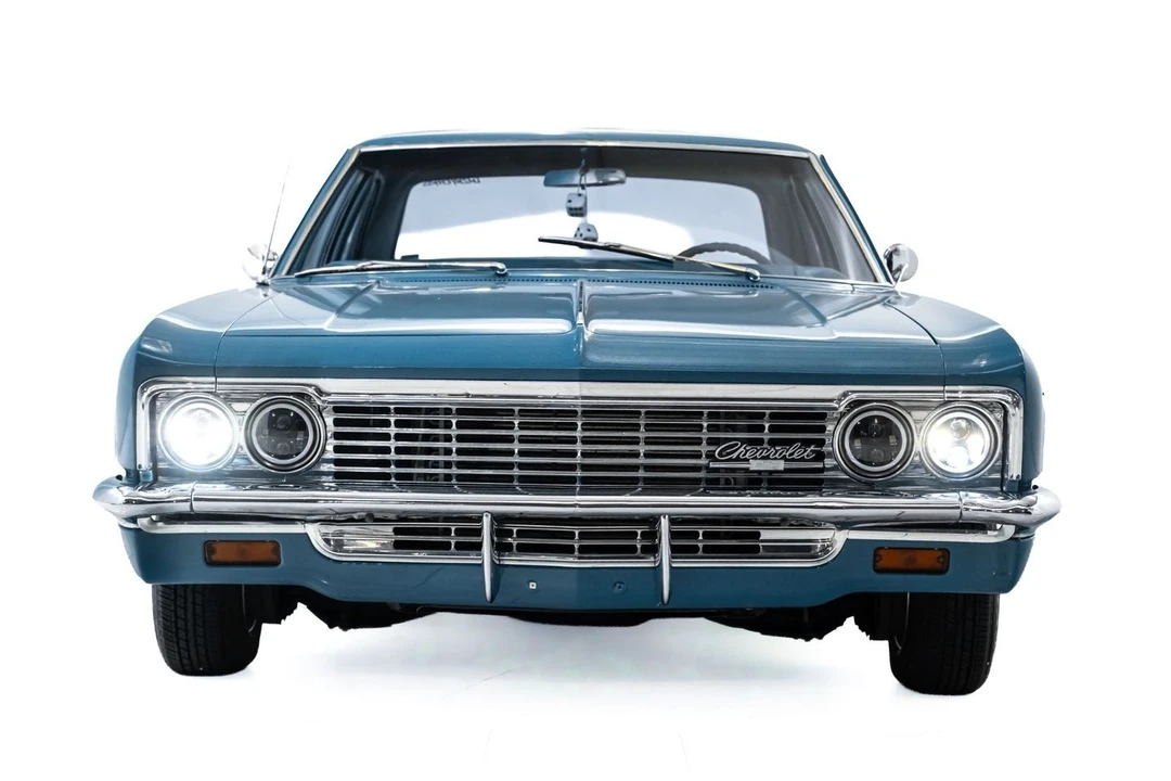 1966 Chevrolet Impala SS 4th Gen - Image 9 of 31