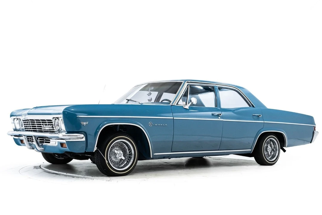 1966 Chevrolet Impala SS 4th Gen - Image 10 of 31
