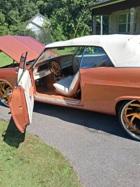 1966 Chevrolet Impala SS 4th Gen - Image 4 of 9