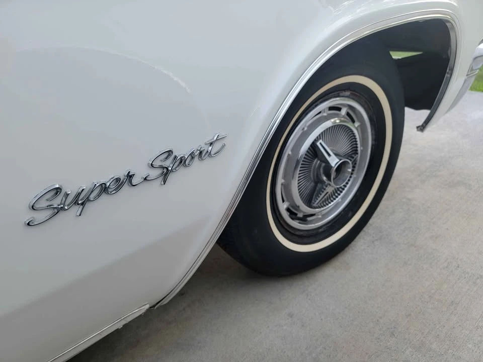 1966 Chevrolet Impala SS 4th Gen - Image 18 of 20