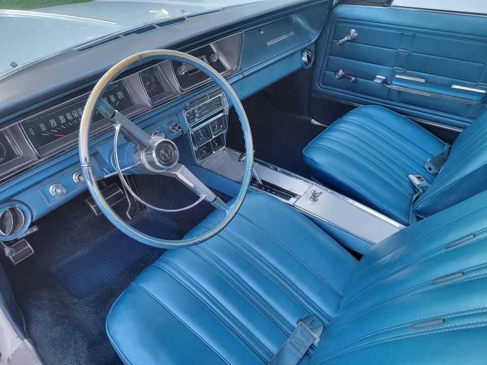 1966 Chevrolet Impala SS 4th Gen - Image 9 of 20