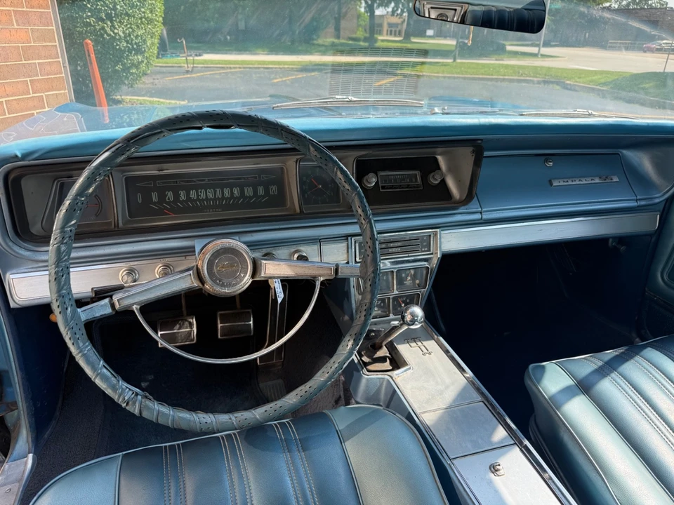 1966 Chevrolet Impala SS 4th Gen - Image 26 of 31