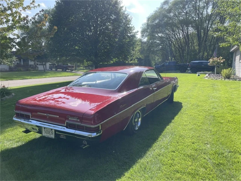 1966 Chevrolet Impala SS 4th Gen - Image 18 of 29