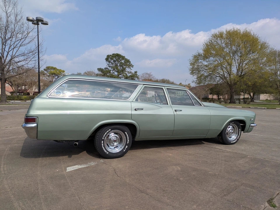 1966 Chevrolet Impala 4th Gen - Image 26 of 31