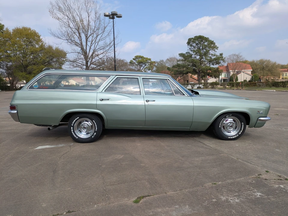 1966 Chevrolet Impala 4th Gen - Image 28 of 31