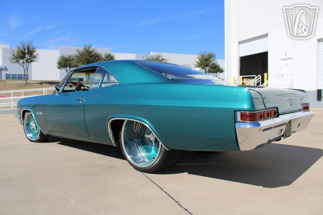 1966 Chevrolet Impala 4th Gen - Image 12 of 21