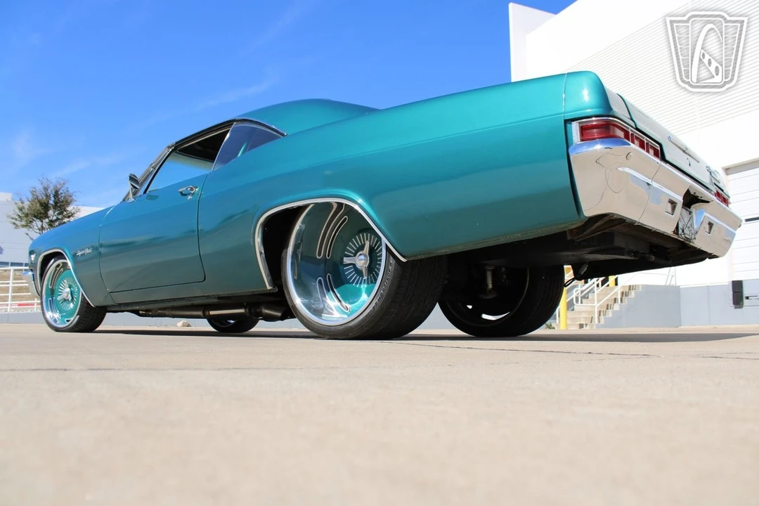 1966 Chevrolet Impala 4th Gen - Image 13 of 21