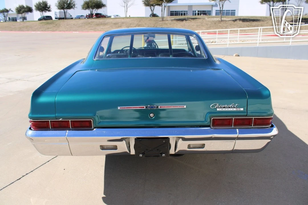 1966 Chevrolet Impala 4th Gen - Image 14 of 21