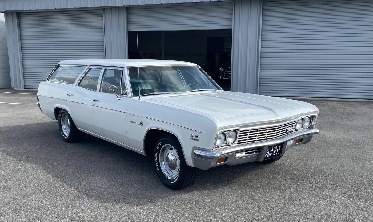 1966 Chevrolet Impala 4th Gen - Image 14 of 31