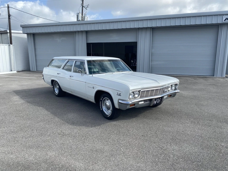 1966 Chevrolet Impala 4th Gen - Image 13 of 31