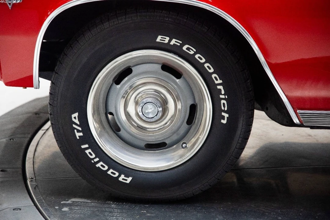 1966 Chevrolet Malibu - Image 10 of 21